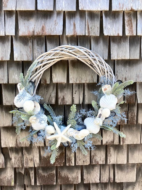 23"D Willow Shell Wreath