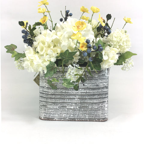 Floral Arrangements & Table Designs