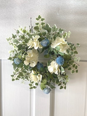 16" Variegated Ivy Wreath with White Hydrangea and Blue Thistle