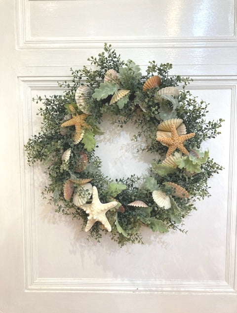 21" Green and Sage Leaf Shell Wreath with Blonde Scallop Shells, Sugar Star Fish and a Mud Starfish